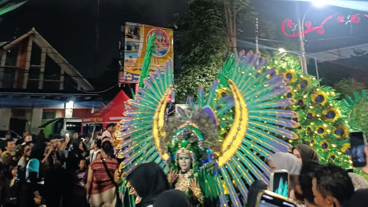 Semarang Night Carnival tahun lalu (Foto: Anita Fitriani Radar Kudus) 
