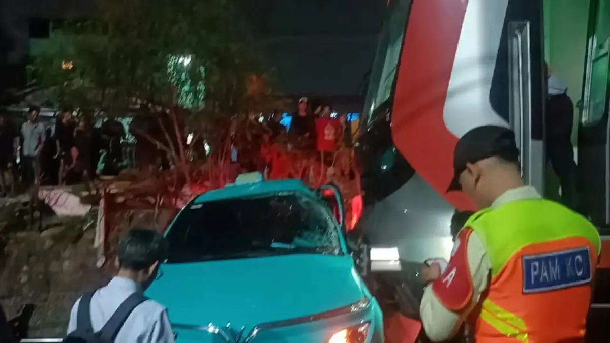 Taksi listrik hijau. (ist)