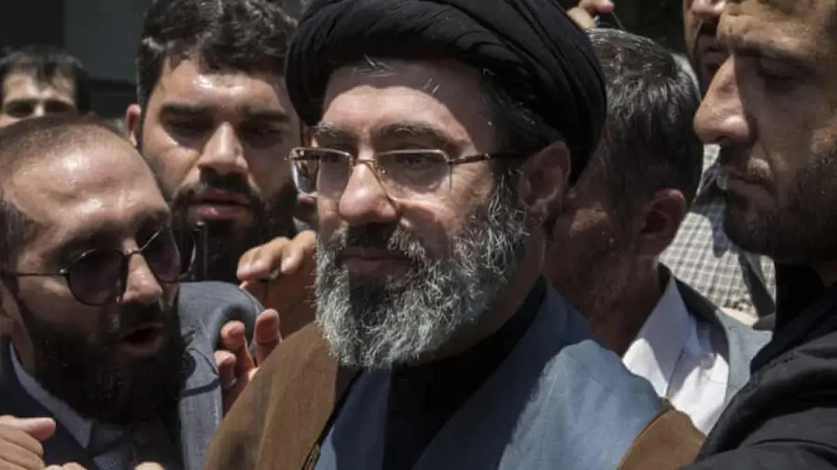Kenaikan Mojtaba Khamenei. (The Guardian)