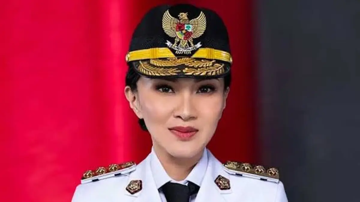 Gubernur Maluku Utara Sherly Tjoanda Raih Kinerja Terbaik Versi Anak Muda