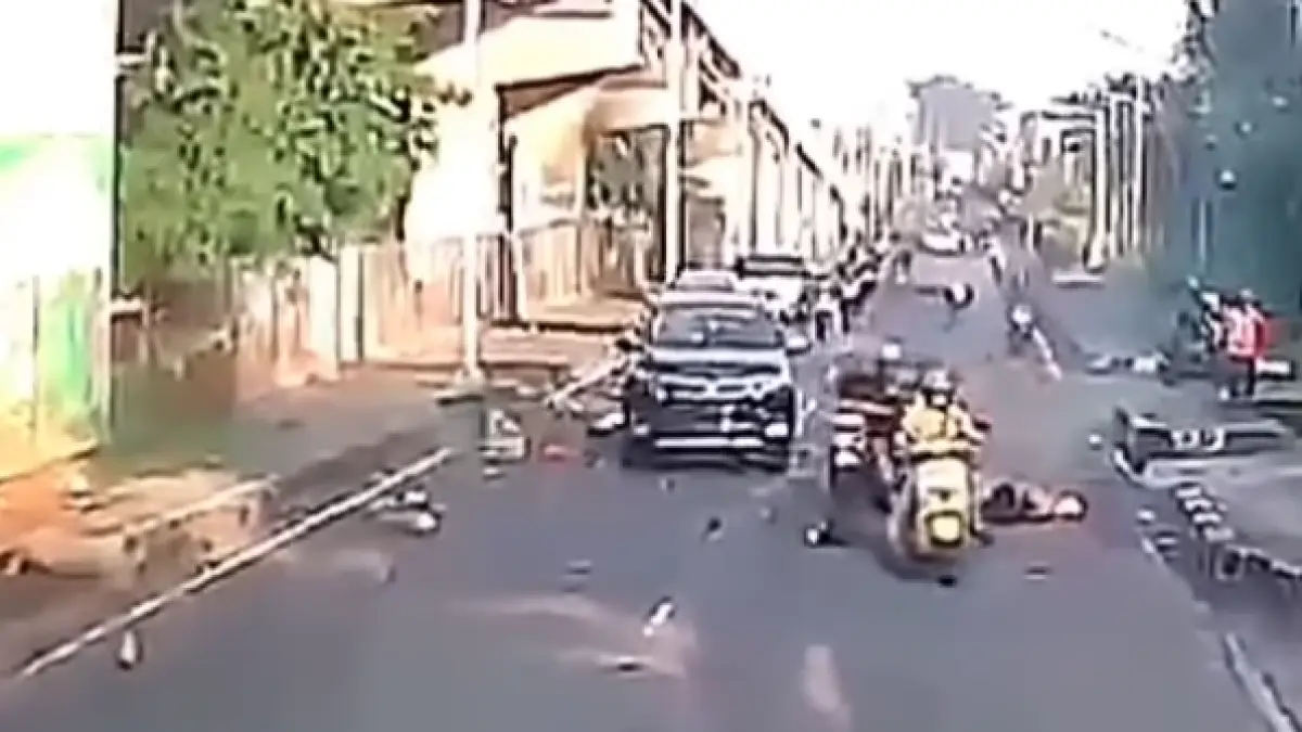 Pengemudi mobil Mitsubishi Pajero Sport berinisial LPR (47) yang terlibat kasus tabrak lari terhadap seorang pedagang buah lanjut usia di Duren Sawit, Jakarta Timur