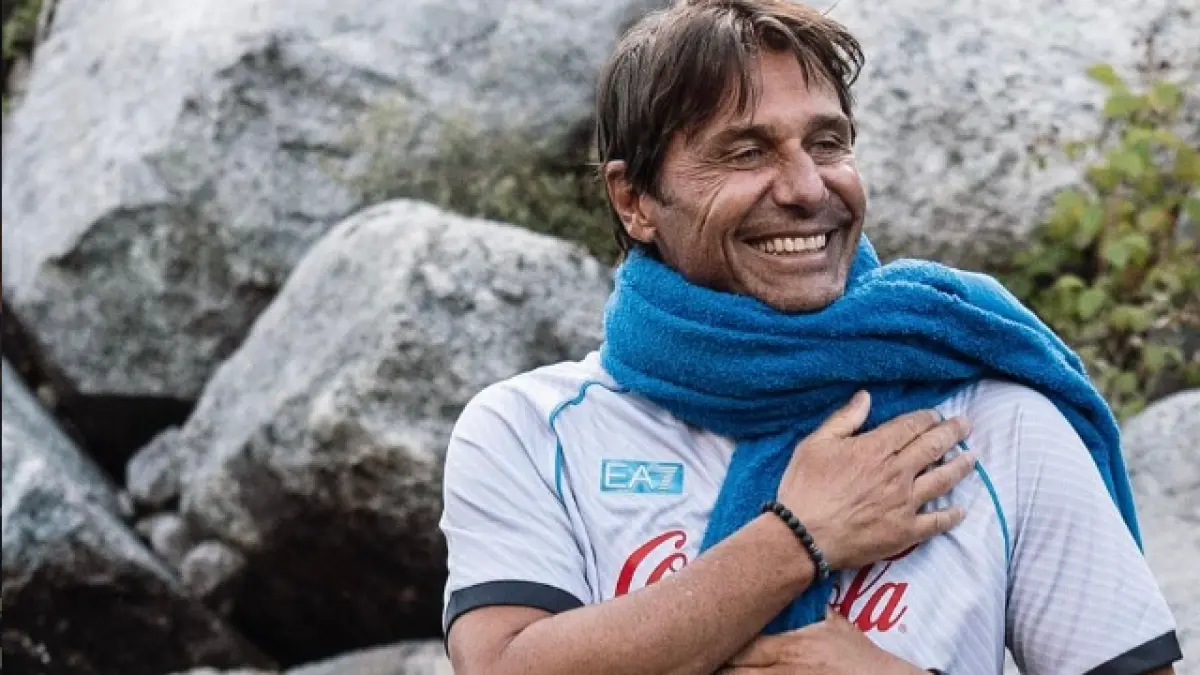 Drama di Napoli: Conte Minta Kuasa Penuh, Presiden Ajukan Batasan