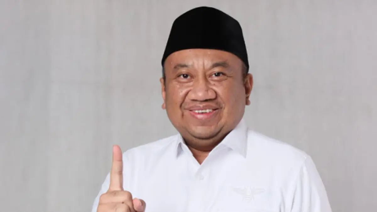 Wakil Ketua Komisi X DPR RI Lalu Hadrian Irfani