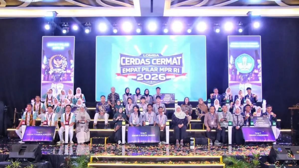 Kontroversi LCC Empat Pilar MPR RI