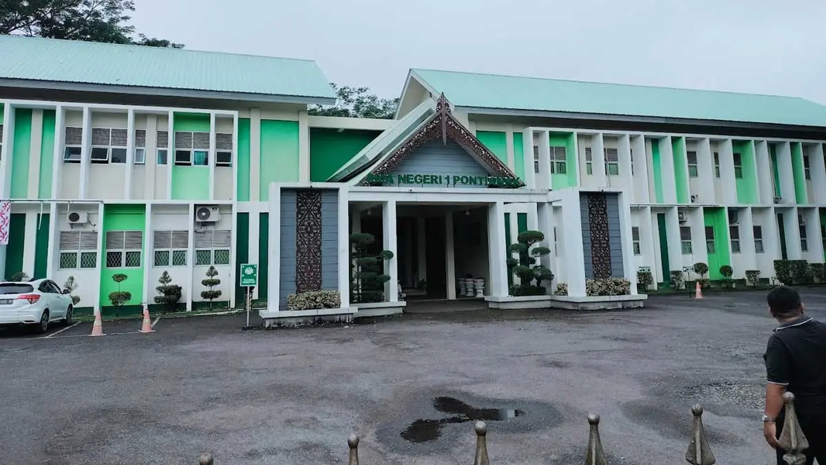 SMAN 1 Pontianak Tegas Tolak Usulan Lomba Ulang LCC 4 Pilar MPR RI
