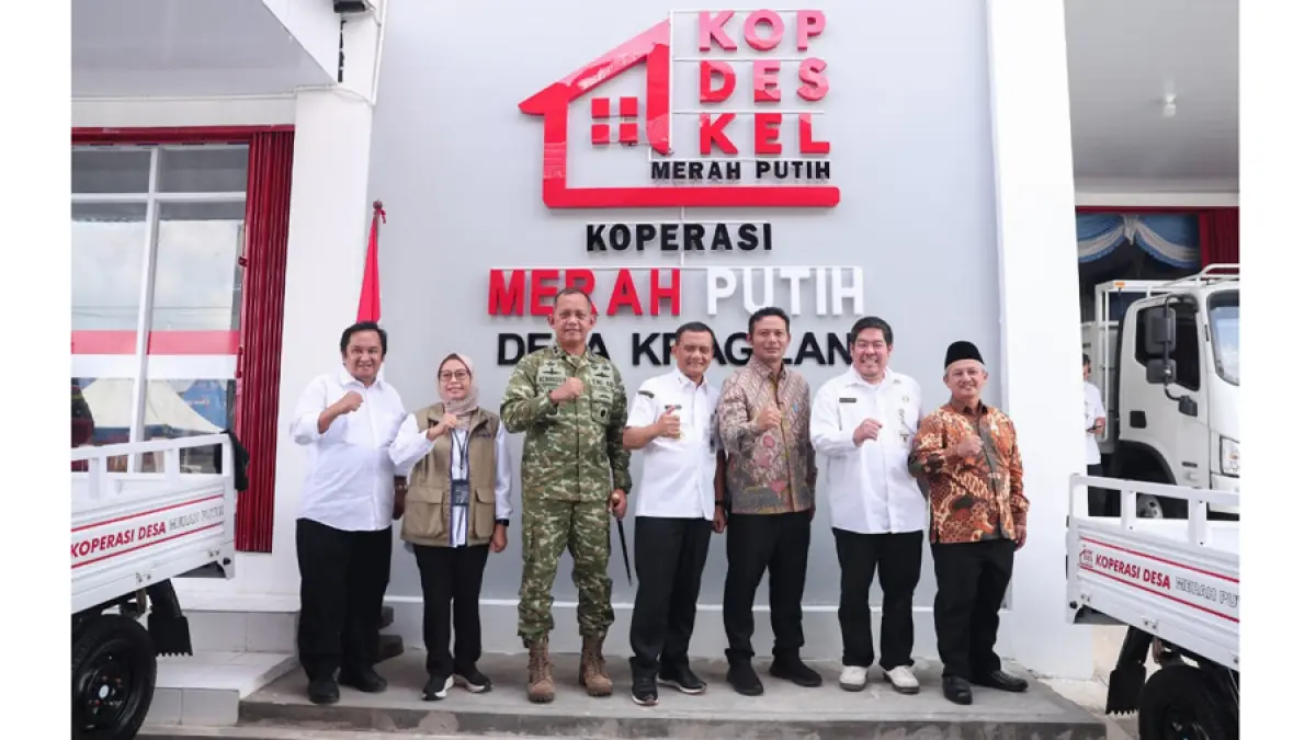 Gubernur Jateng Ahmad Luthfi usai mengikuti peresmian 1.061 KDKMP oleh Presiden Prabowo Subianto. 