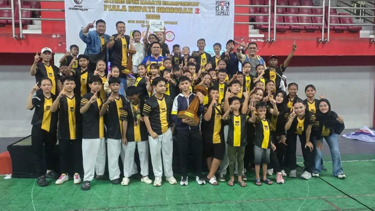 JUARA – Puluhan atlet dari Inkado Grobogan berhasil menjadi juara dalam kejuaraan Jateng Open Karate Championship 2026 di Grobogan. 