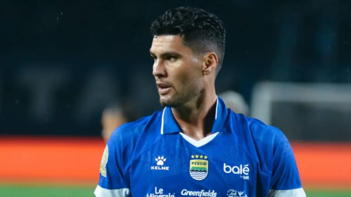 Bek Persib, Julio Cesar