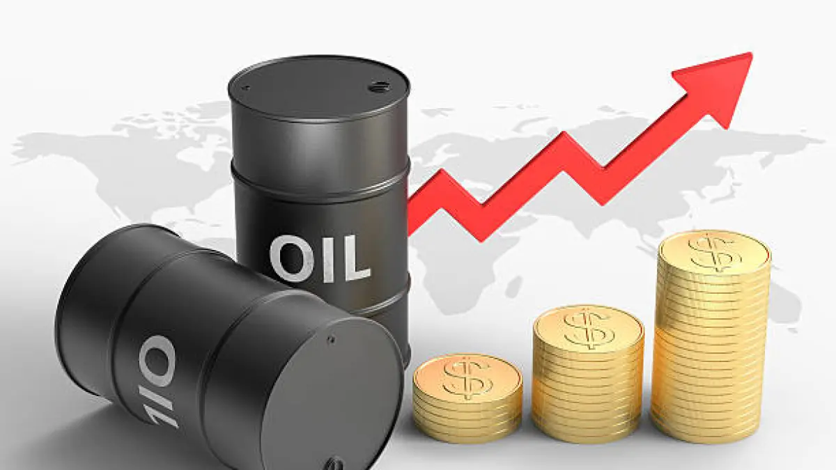 Rupiah Anjlok, Harga Oli Motor Meroket hingga 30%