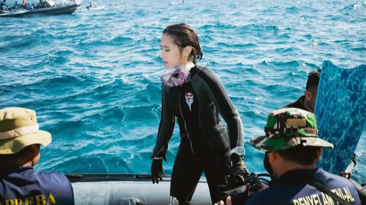 Prilly Latuconsina Resmi Jadi Rescue Diver di Red Bull Cliff Diving World Series 2026