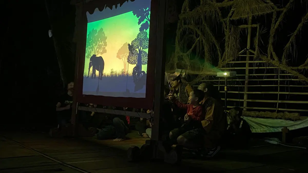 UNIK: Anak-anak tampil percaya diri mementaskan Anima Wayang.