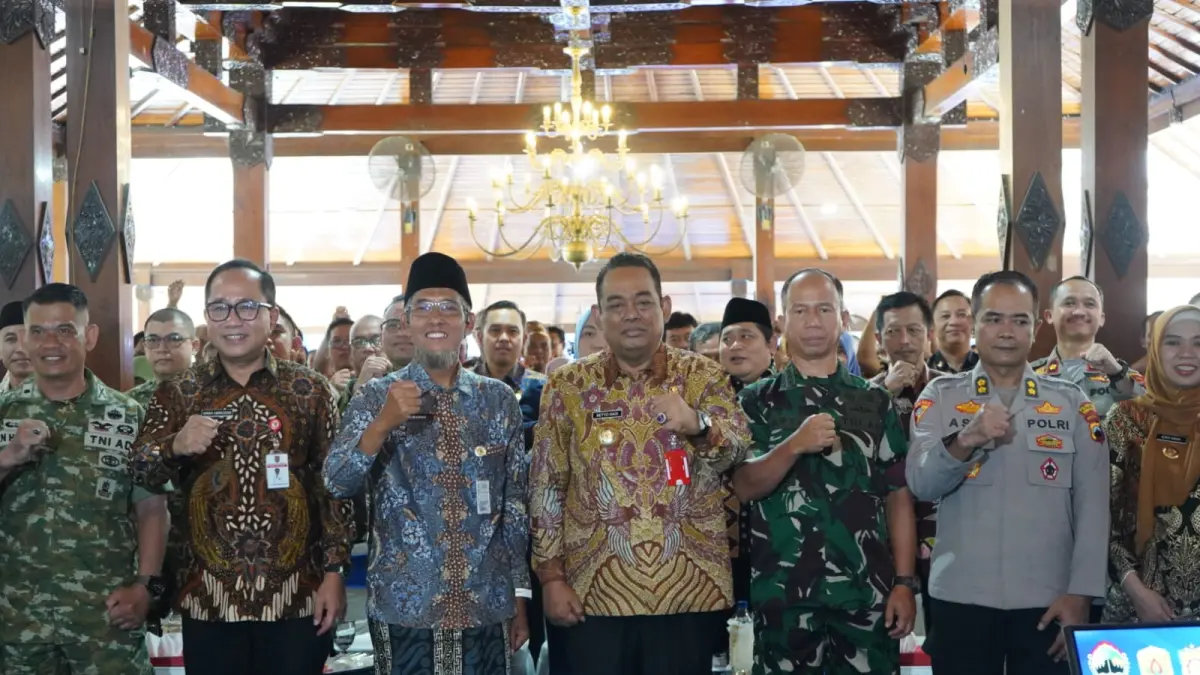 DISKUSI: Rembug Pembangunan Kedungsepur 2026 yang berlangsung di Pendapa Grobogan.