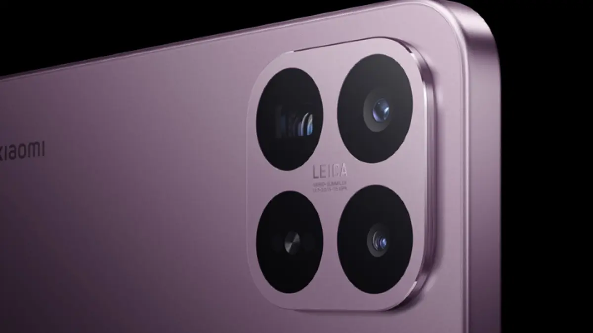 Kamera Leica dengan zoom optik 5x