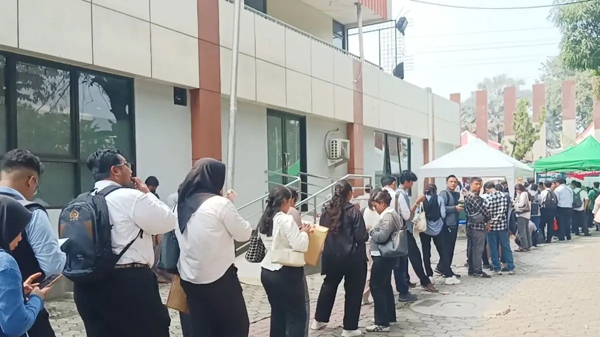 Menembus Tembok Tebal Lapangan Kerja: Potret Nestapa Gen Z hingga Penyandang Disabilitas di Job Fair 2026