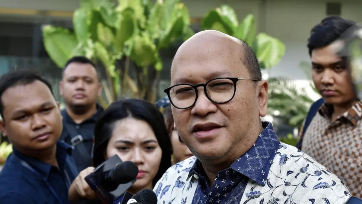 Tanggapi Kenaikan Harga Pertamax, Bos Danantara: "Masa Ditanggung Terus..?"