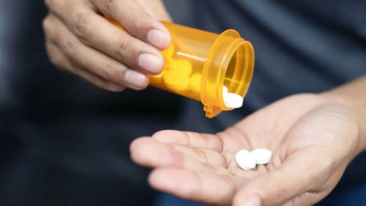 Rupiah Melemah, Menkes Prediksi Harga Obat Berpotensi Naik hingga 20 Persen