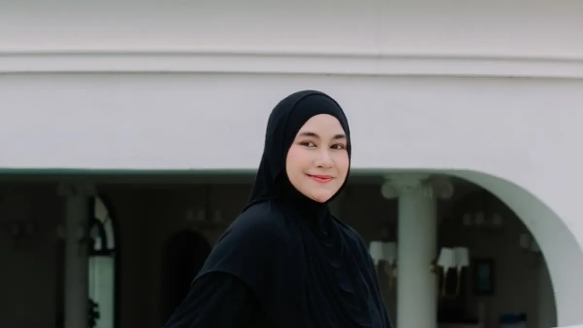 Anisa Rahma sebut masih hubungan baik dengan Sarwendah (Foto: Instagram @anisarahma_12) 