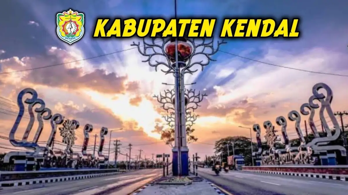 Tugu selamat datang di Kabupaten Kendal (YouTube Sokbijak.com)