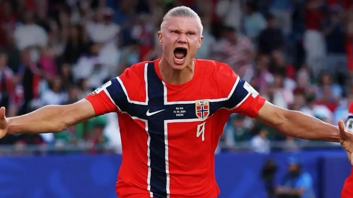 Erling Haaland merayakan gol saat membawa Norwegia menang 4-1 atas Irak dan terpilih sebagai Player of the Match di Piala Dunia 2026. (FIFA)
