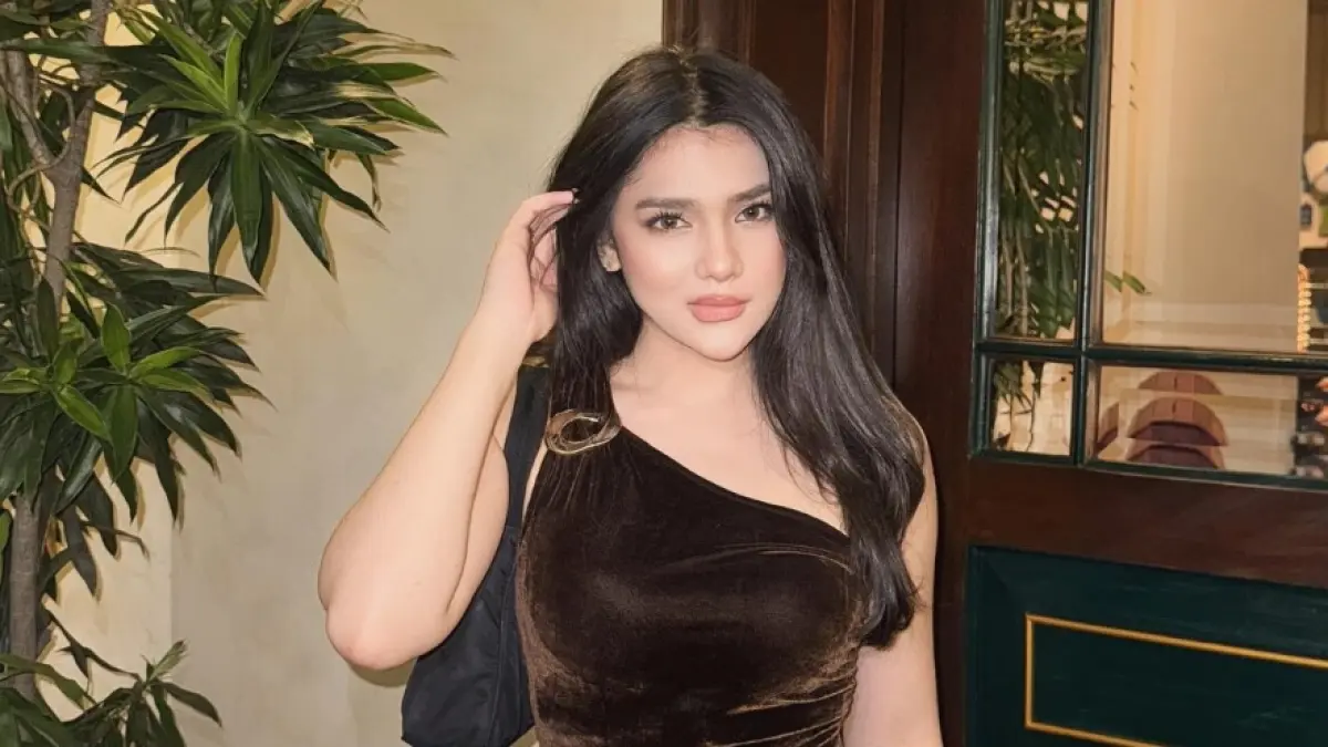 Davina Karamoy kembalikan uang saku dari Hanania travel ke penyidik (Foto: Instagram @davinaakaramoy) 