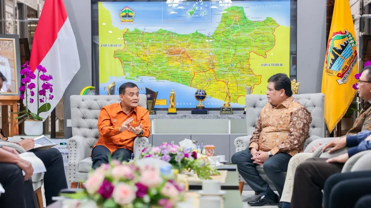 KOLABORASI: Perwakilan Apindo Pusat, Bob Azam, usai bertemu Gubernur Jawa Tengah, Ahmad Luthfi, di Kantor Gubernur, Semarang, Kamis (18/6/2026).