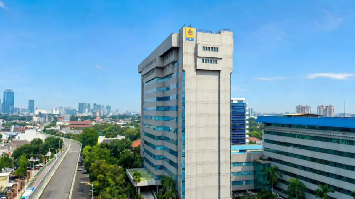 Tampak udara Gedung PLN Kantor Pusat di daerah Kebayoran Baru, Jakarta Selatan.