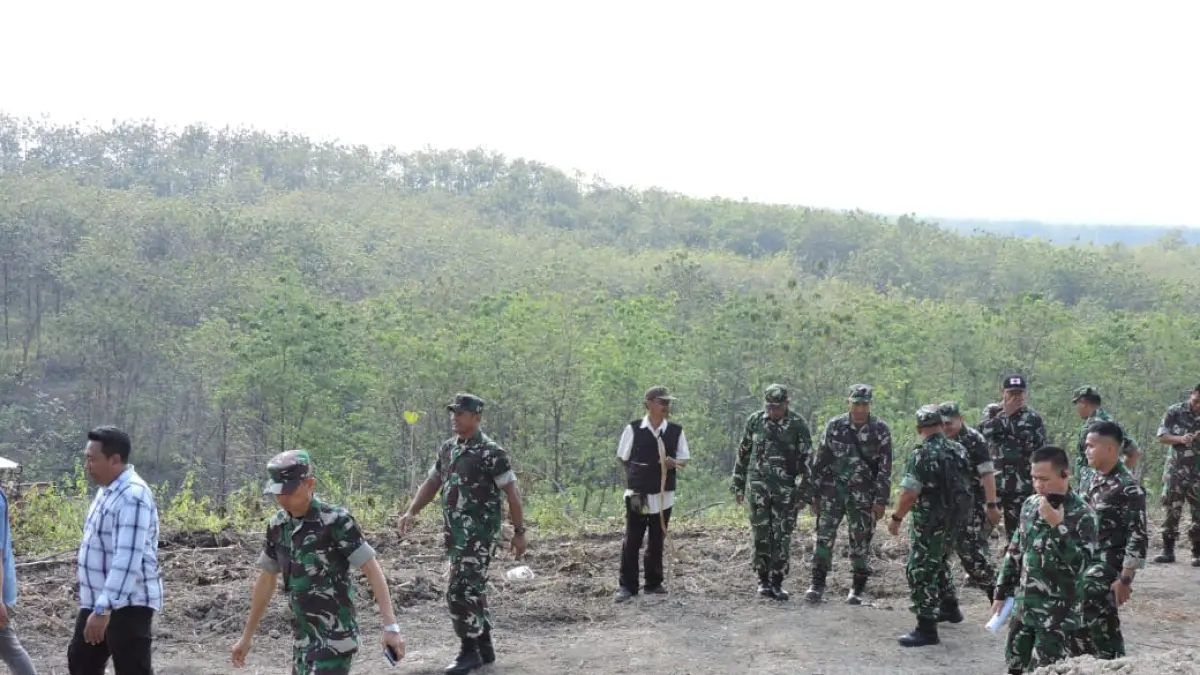 SURVEI: Kemenhan survei lahan Yonif TP di Grobogan, Kalimaro, Kedungjati, Grobogan.