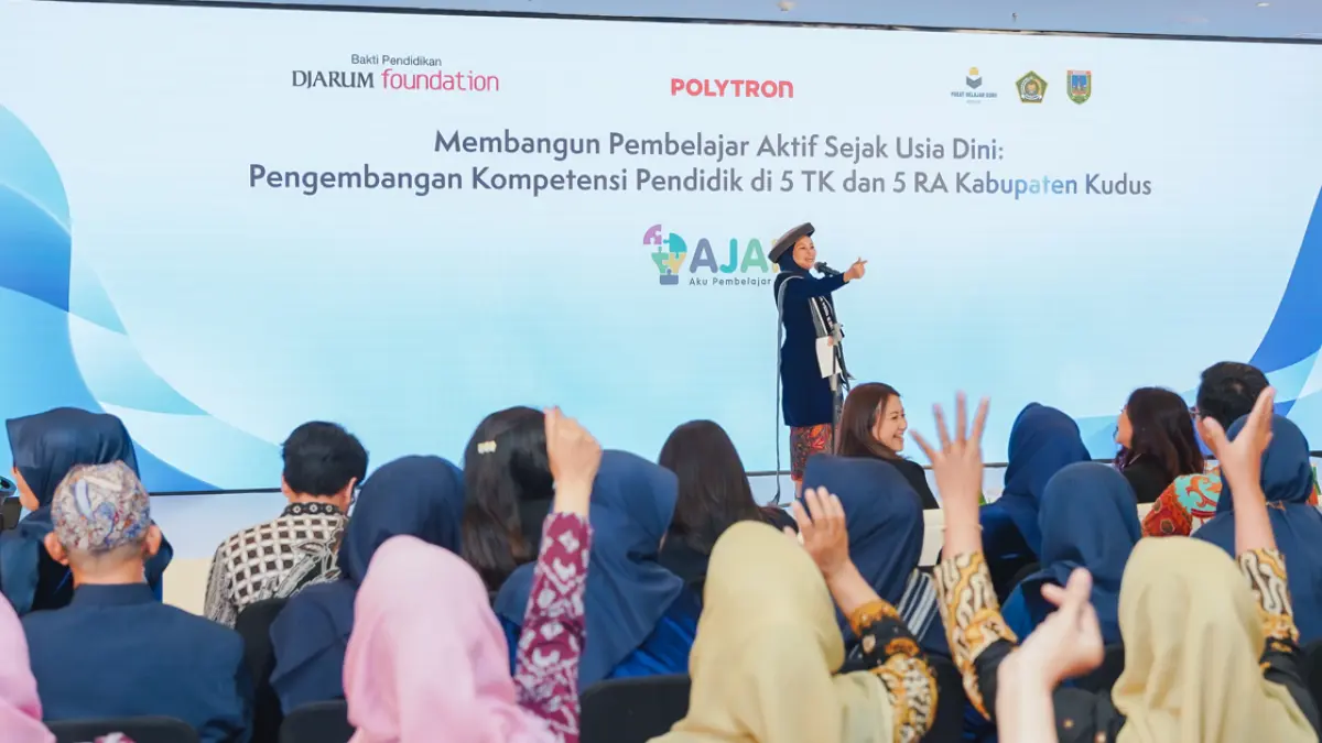 PENUTUPAN PROGRAM: Bunda PAUD Kudus Endha Endhayani menghadiri penutupan Program AJARI di Djarum OASIS kemarin. (INDAH SUSANTI/RADAR KUDUS)