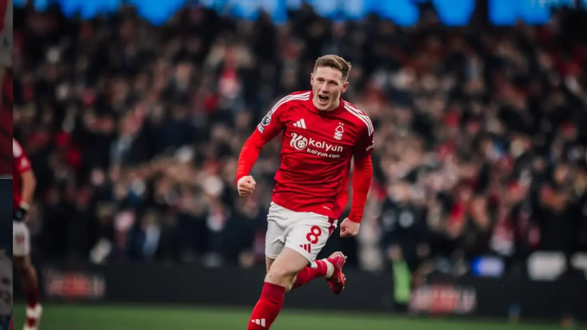 Elliot Anderson gelandang Nottingham Forest F.C.