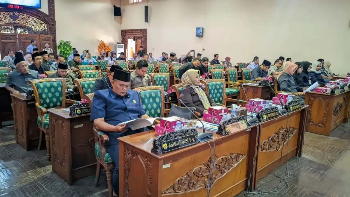 JADI SOROTAN - Fraksi Partai Gerindra dan Fraksi Keadilan Nasional sama-sama menyinggung rendahnya capaian Tes Kemampuan Akademik (TKA) siswa SD dan SMP di Kabupaten Grobogan.