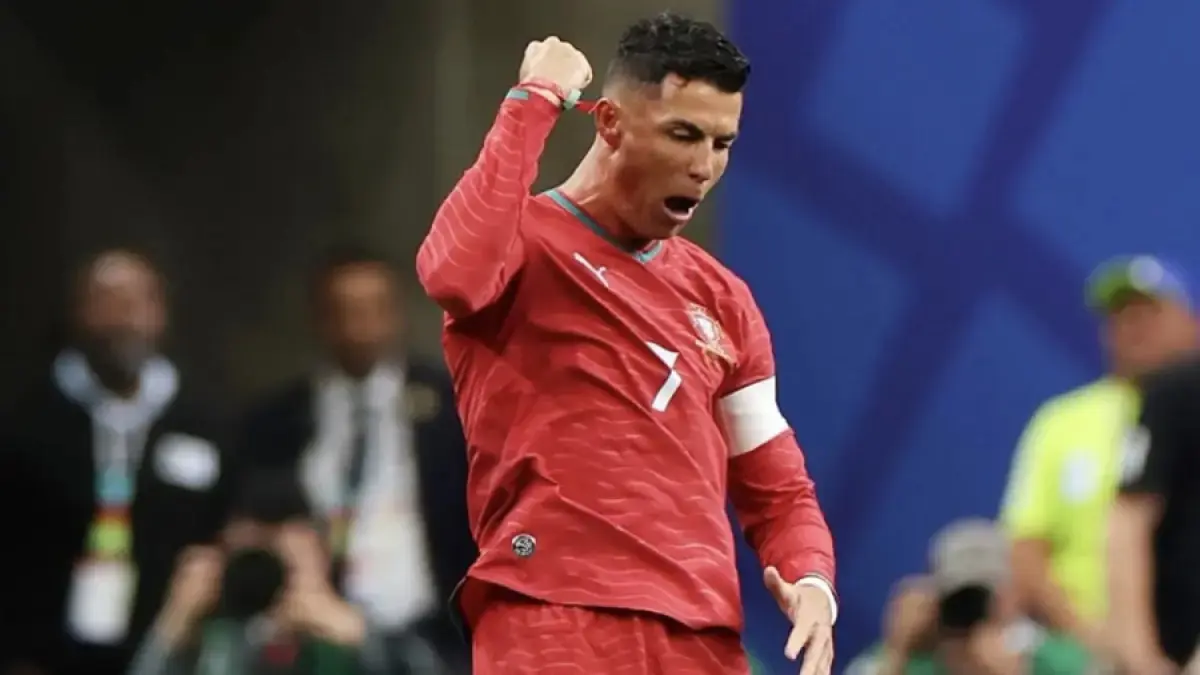 Cristiano Ronaldo mencetak brace ke gawang Uzbekistan dan sukses mencetak rekor. (Dok. Instagram/@fifaworldcup)