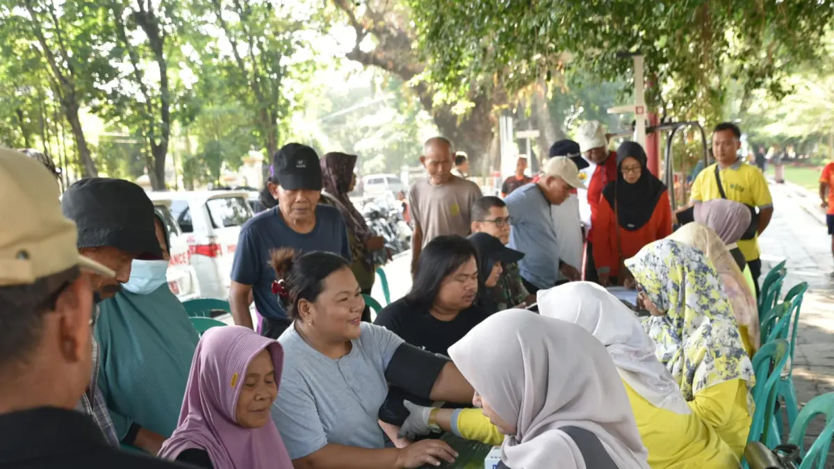 KESEHATAN: Kodim 0717/Grobogan saat membuka layanan kesehatan. 