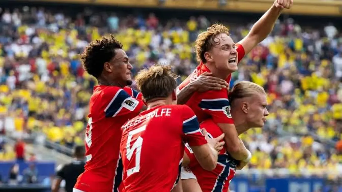 NORWEGIA SINGKIRKAN BRASIL! 

Dua gol Erling Haaland membawa Norwegia menang 2-1 atas Brasil di babak 16 besar.