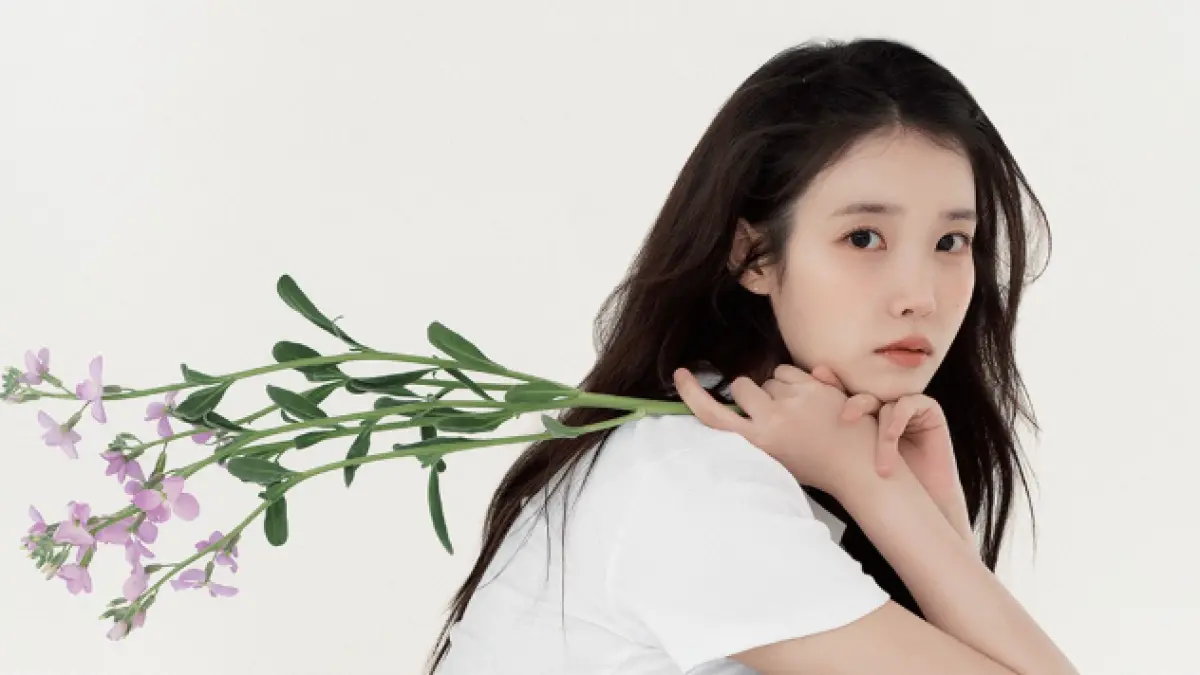 Profil IU, penyanyi dan pemain film dari Korea Selatan.