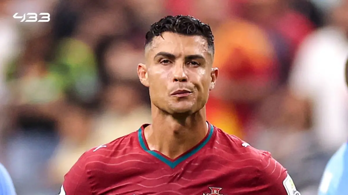 Ronaldo pulang, harga tiket ikut jatuh
Tiket Spanyol vs Belgia yang tadinya US$3.261 langsung anjlok jadi US$1.223 begitu Portugal & CR7 tersingkir dari Piala Dunia 2026! @433