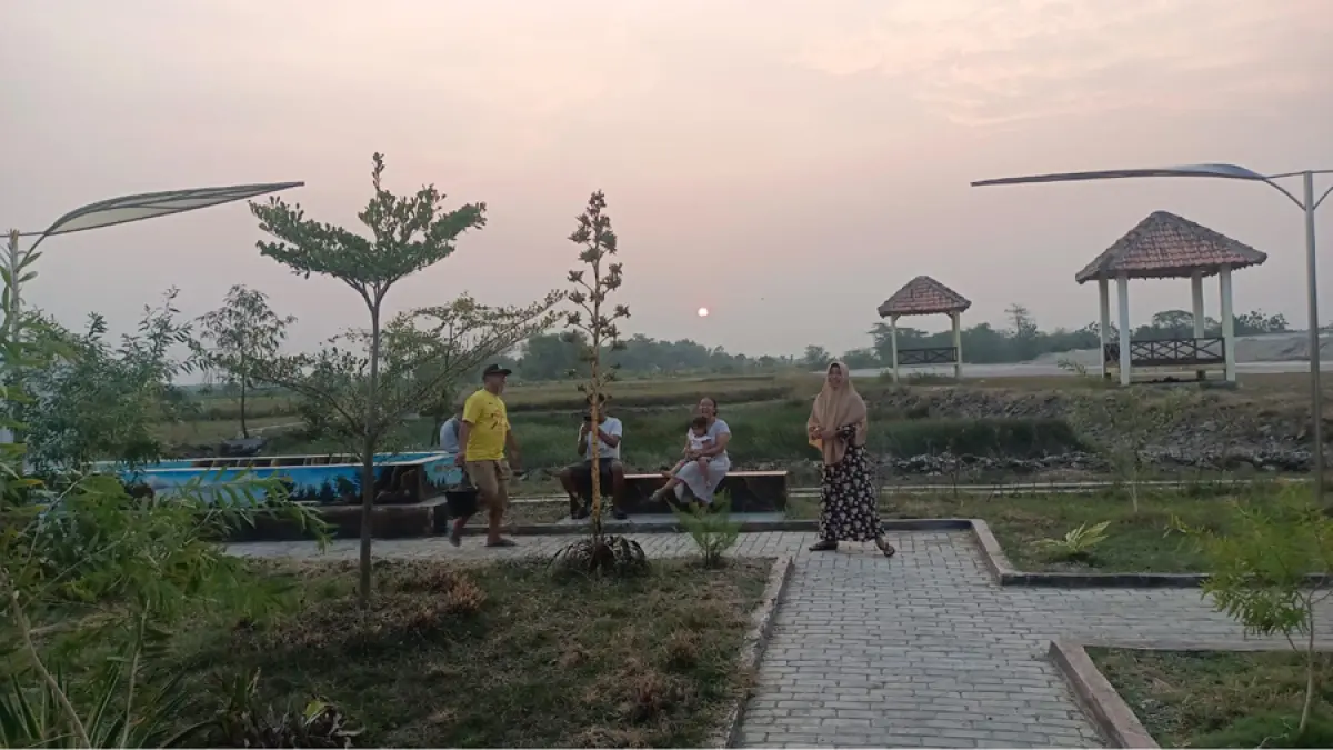 BERSOLEK: Kondisi baby volcano di Desa Grabagan Kecamatan Kradenan yang terus bersolek. (INTAN MAYLANI SABRINA/RADAR KUDUS)