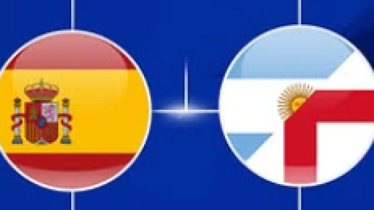 Duel penuh sejarah siap tersaji! 
Argentina vs Inggris di semifinal Piala Dunia 2026, siapa yang melaju ke final lawan Spanyol?
Data Opta bilang Inggris sedikit diunggulkan, tapi Messi & Albiceleste tak bisa dianggap remeh! 