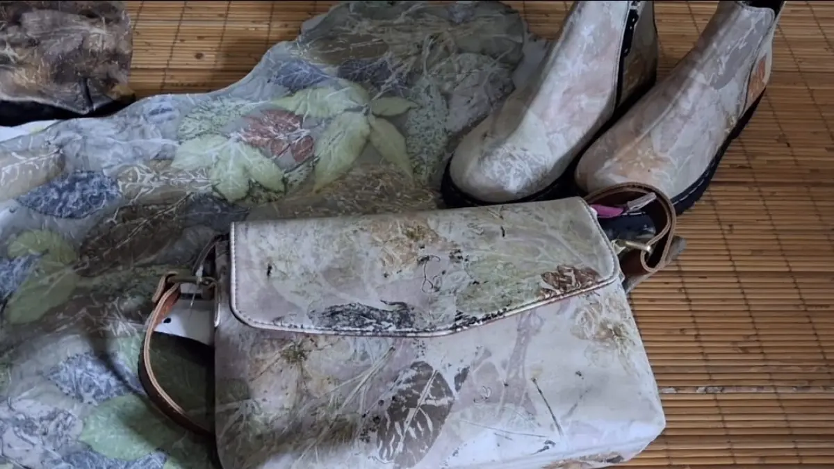 Godong Salam Ecoprint: produk ecoprint Tas dan sepatu dari kulit domba 