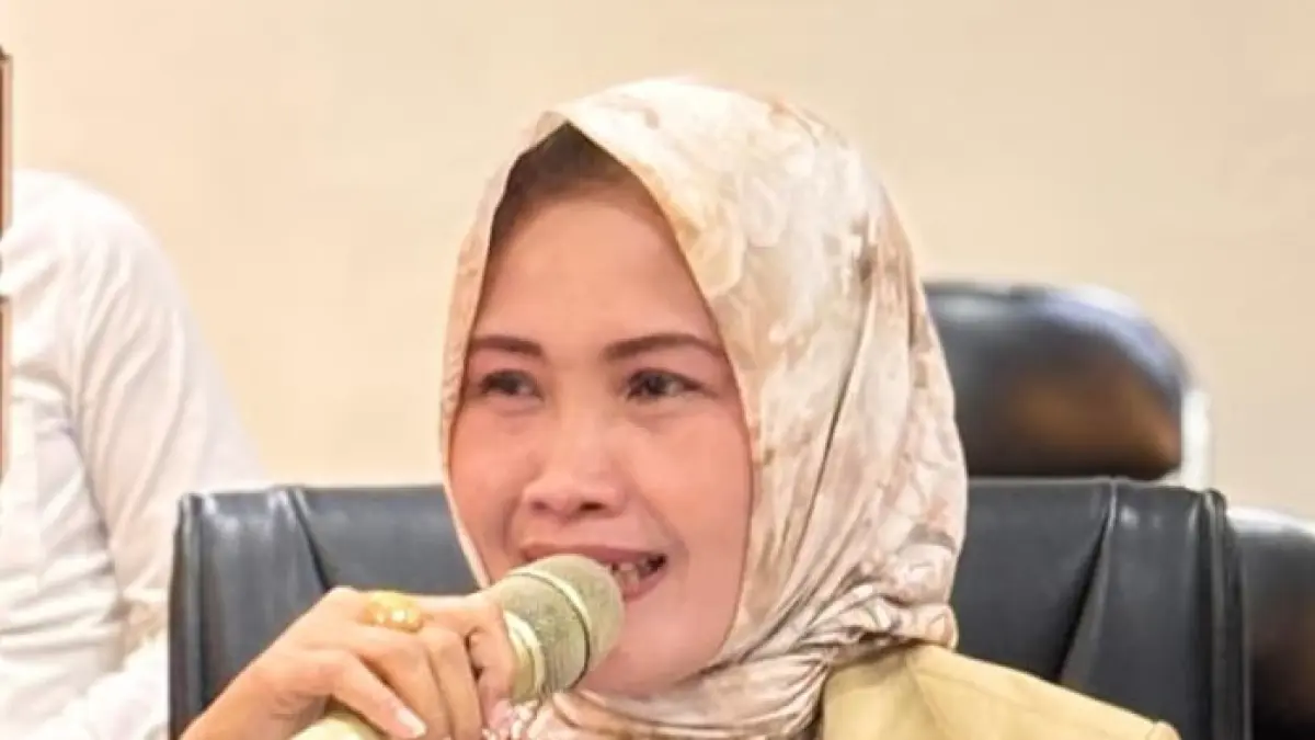 BERIKAN KETERANGAN – Kuasa Hukum dari korban persetubuhan anak dari bapak kandung. 