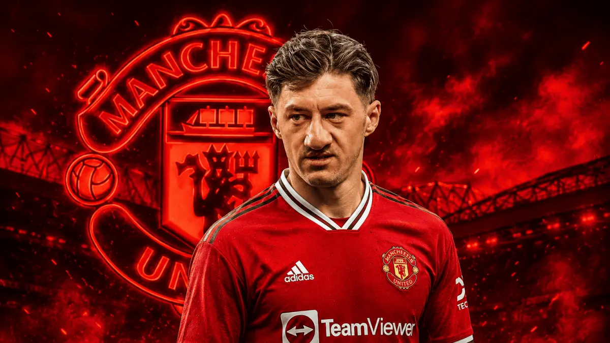 MEMINATI: Manchester United terus mengejar tanda tangan Gelandang Muda asal Jerman, yakni Angelo Stiller yang bermain ciamik bersama VfB Stutrgart.