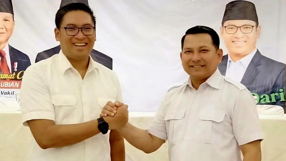 OPTIMISTIS: Ketua DPC Partai Gerindra Kabupaten Jepara Arizal Wahyu Hidayat (kanan) menyambut positif penunjukan Sudaryono (kiri) sebagai Kepala Badan Gizi Nasional (BGN). 
