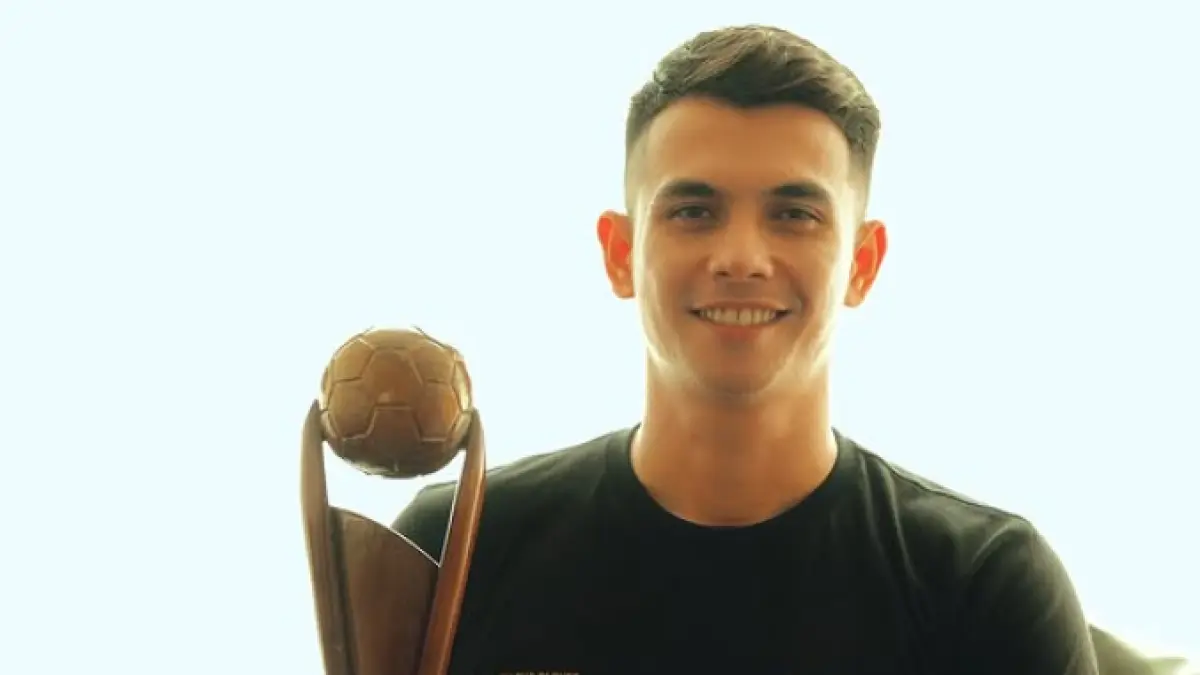 Persija Pecahkan Kejutan Bursa Transfer, Nadeo Argawinata Resmi Jadi Macan Kemayoran.
