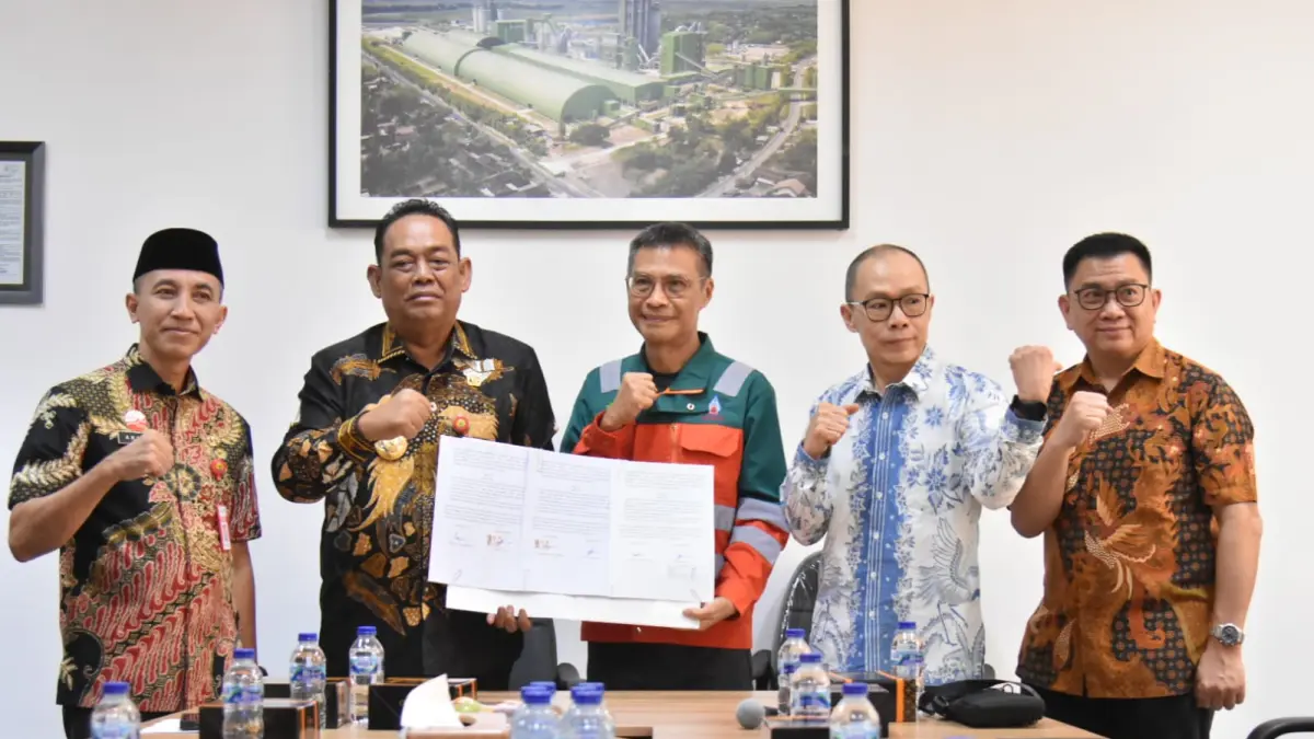 MOU: Pemkab Grobogan gandeng PT Semen Grobogan untuk teken MoU terkait sampah.