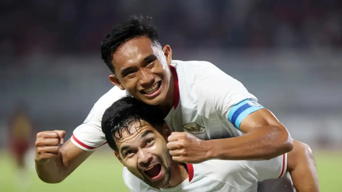 Selebrasi pesepak bola Timnas Indonesia Sandy Walsh usai membobol gawang Kamboja pada ASEAN Hyundai Cup 2026 di Stadion Pakansari, Kabupaten Bogor, Senin (27/7). (Dery Ridwansah/JawaPos.com)
