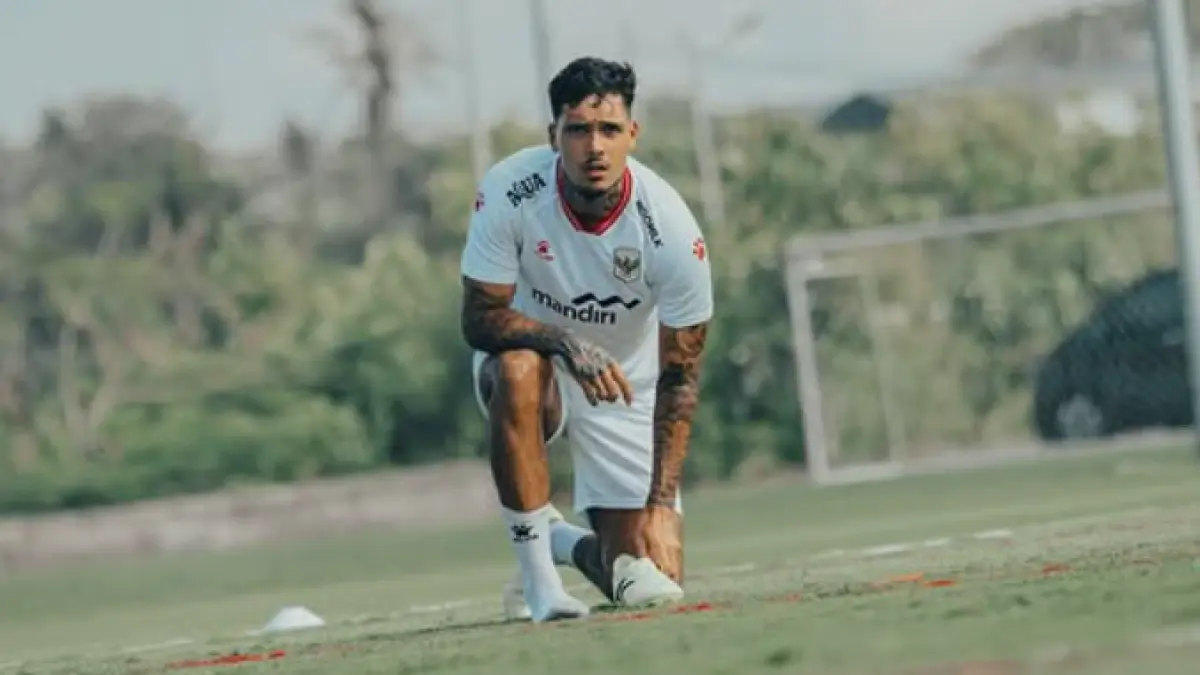 Shayne Pattynama mencetak gol pertama Indonesia vs Timor Leste.