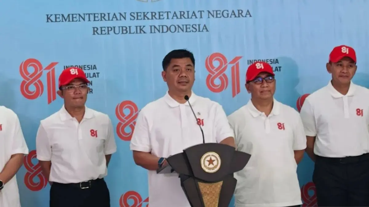Wakil Menteri Sekretaris Negara Juri Ardiantoro memberikan pernyataan pers mengenai rangkaian Bulan Kemerdekaan RI di Kompleks Istana Kepresidenan, Jakarta, Jumat (31/7/2026). ANTARA/Fathur Rochman