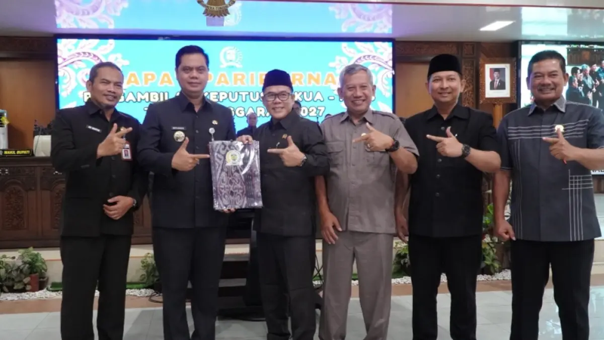 SINERGIS: Rapat paripurna pada Jumat (31/7) dihadiri para pemangku kebijakan, Bupati beserta segenap Forkopimda dan DPRD Jepara. (DPRD JEPARA UNTUK RADAR KUDUS)