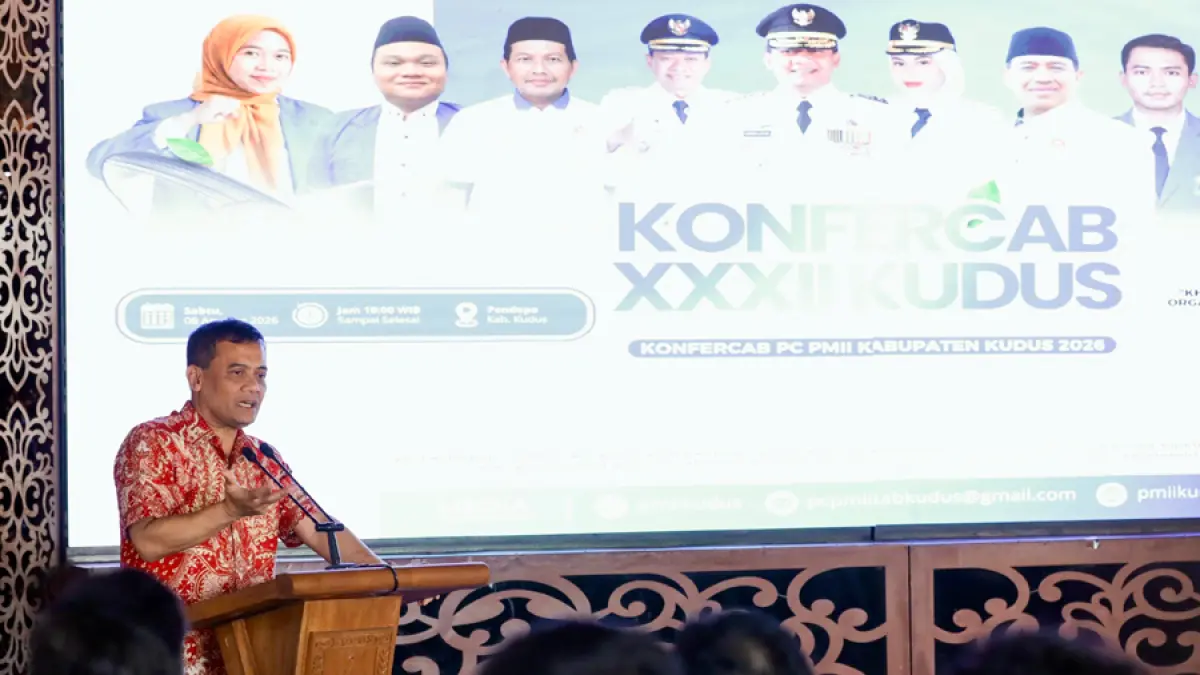 Gubernur Jawa Tengah, Ahmad Luthfi, saat menghadiri Konfercab XXXII PC PMII Kabupaten Kudus di Pendopo Kabupaten Kudus, Sabtu (8/8/2026)