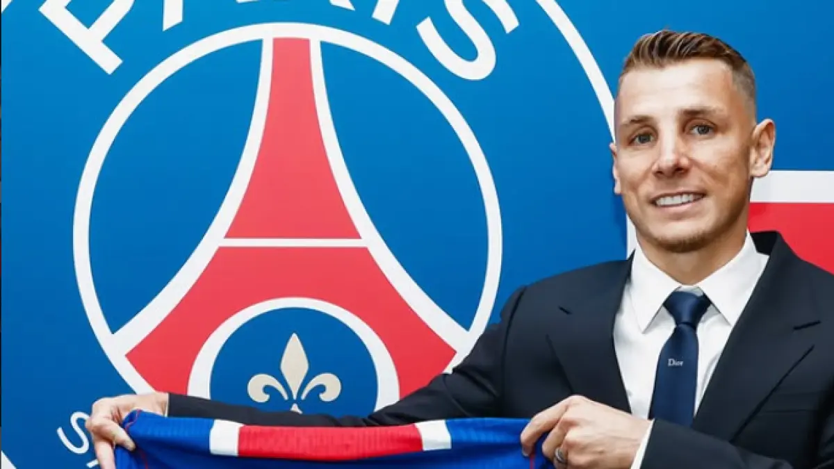 Lucas Digne Pulang ke PSG.