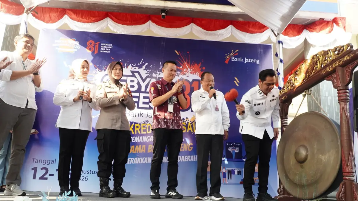PEMBUKAAN: Gebyar Fest 81 Bank Jateng di Jepara mendorong UMKM dan ekonomi daerah. Bupati Witiarso mengusulkan kegiatan digelar di delapan kecamatan.